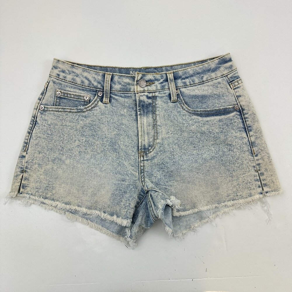 No Boundaries Raw hem 3" Inseam Women's size 4 Acid Wash Blue Denim Jean Shorts